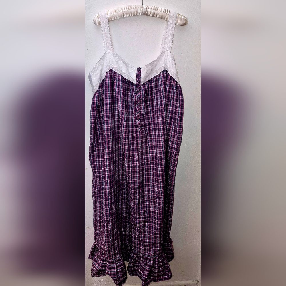 Victoria's Secret Vintage Cottage Quality Cottons Purple Plaid Nightgown Size L